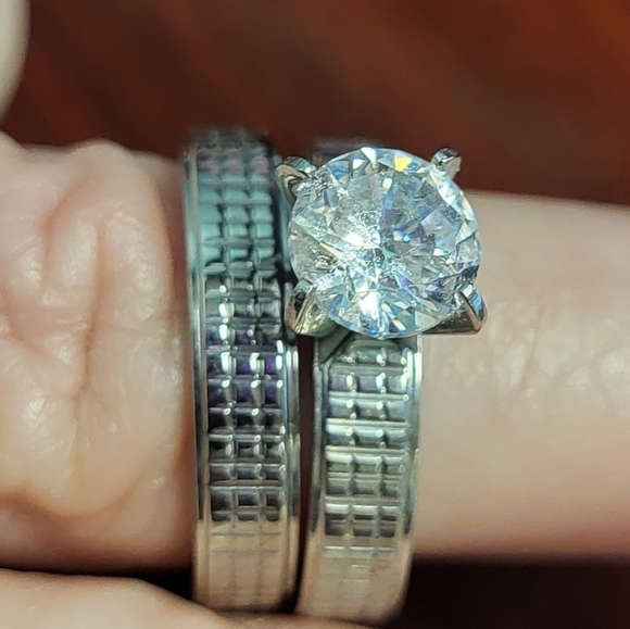 Stainless steel wedding set, 1 carat round CZ brilliant stone size 6 - Picture 2 of 6